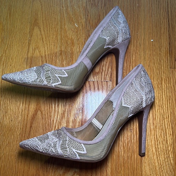 Jessica Simpson heels! - Picture 3 of 8